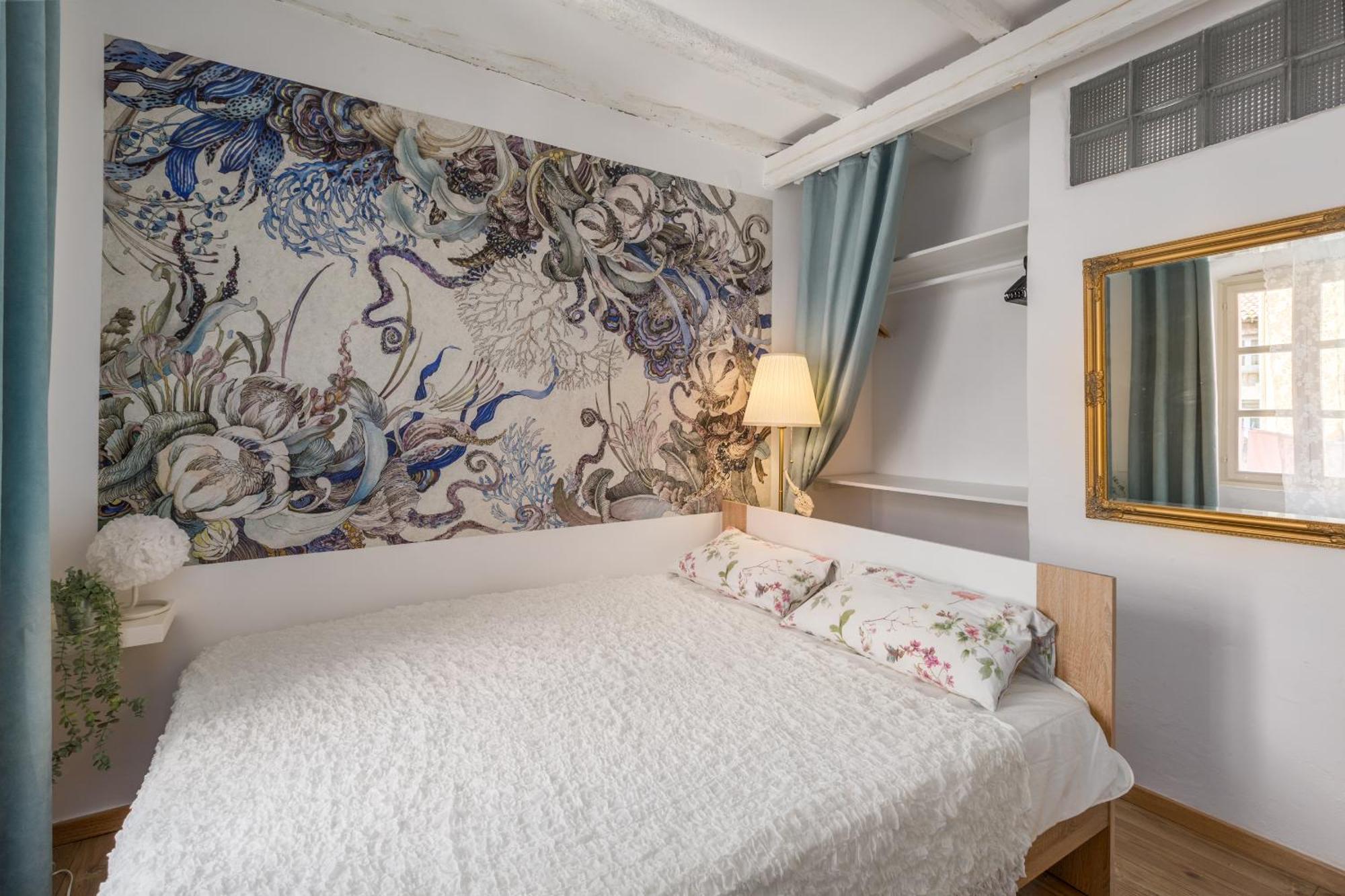 Bianco&rosa Apartment