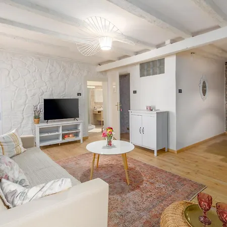 Apartamento Bianco&Rosa Rovinj Exterior foto